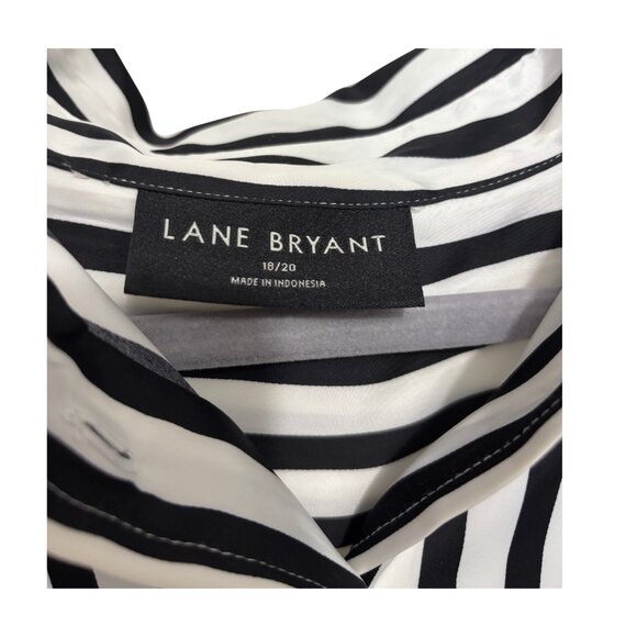 Nearly New Lane Bryant Satin Button-Down Shirt Black & White Striped 18-20 - Picture 10 of 10